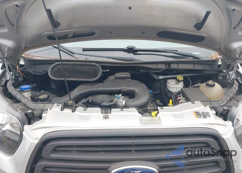 2017 Ford Transit-150 z USA, uszkodzony, nr VIN 1FTYE1CM5HKB43616